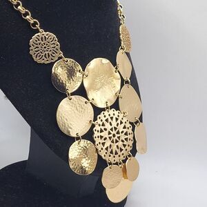 Chico's Leila Bib Necklace Gold Metal Alloy 19.5in